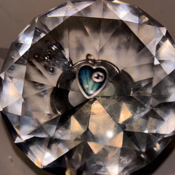 Gucci Blue heart with necklace - Picture 3 of 8